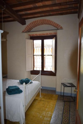 Calzaiuoli luxury and characteristic apartment